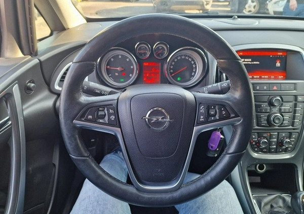 Opel Astra cena 27990 przebieg: 229833, rok produkcji 2014 z Tarnowskie Góry małe 596